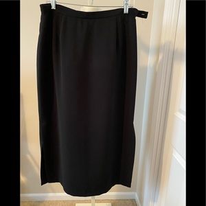 KGR Petite Black Skirt EUC